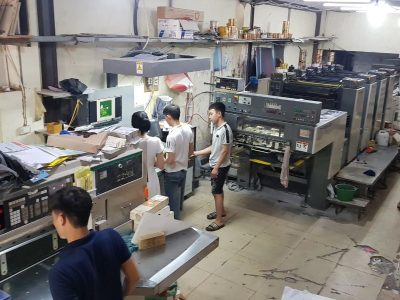 xuong in an alo print